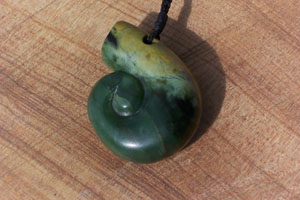 Karanga Manu - Pounamu